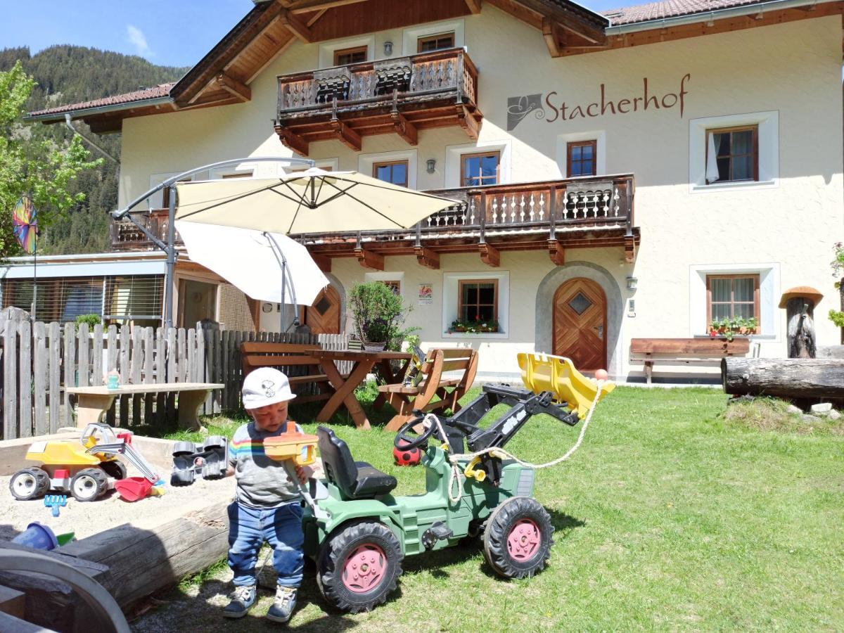 Stacherhof Planca di Sopra Luaran gambar